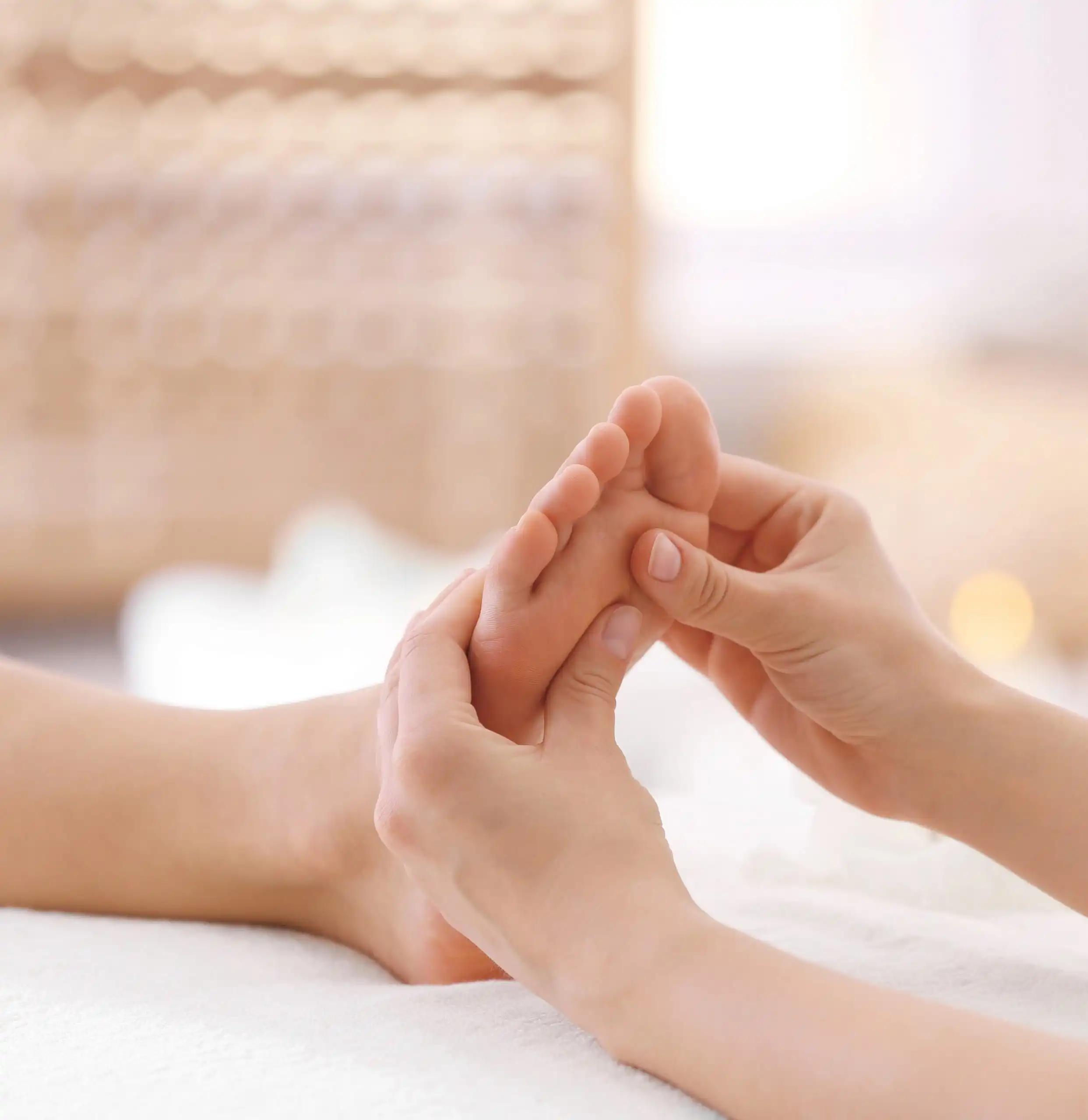REFLEXOLOGY MASSAGE