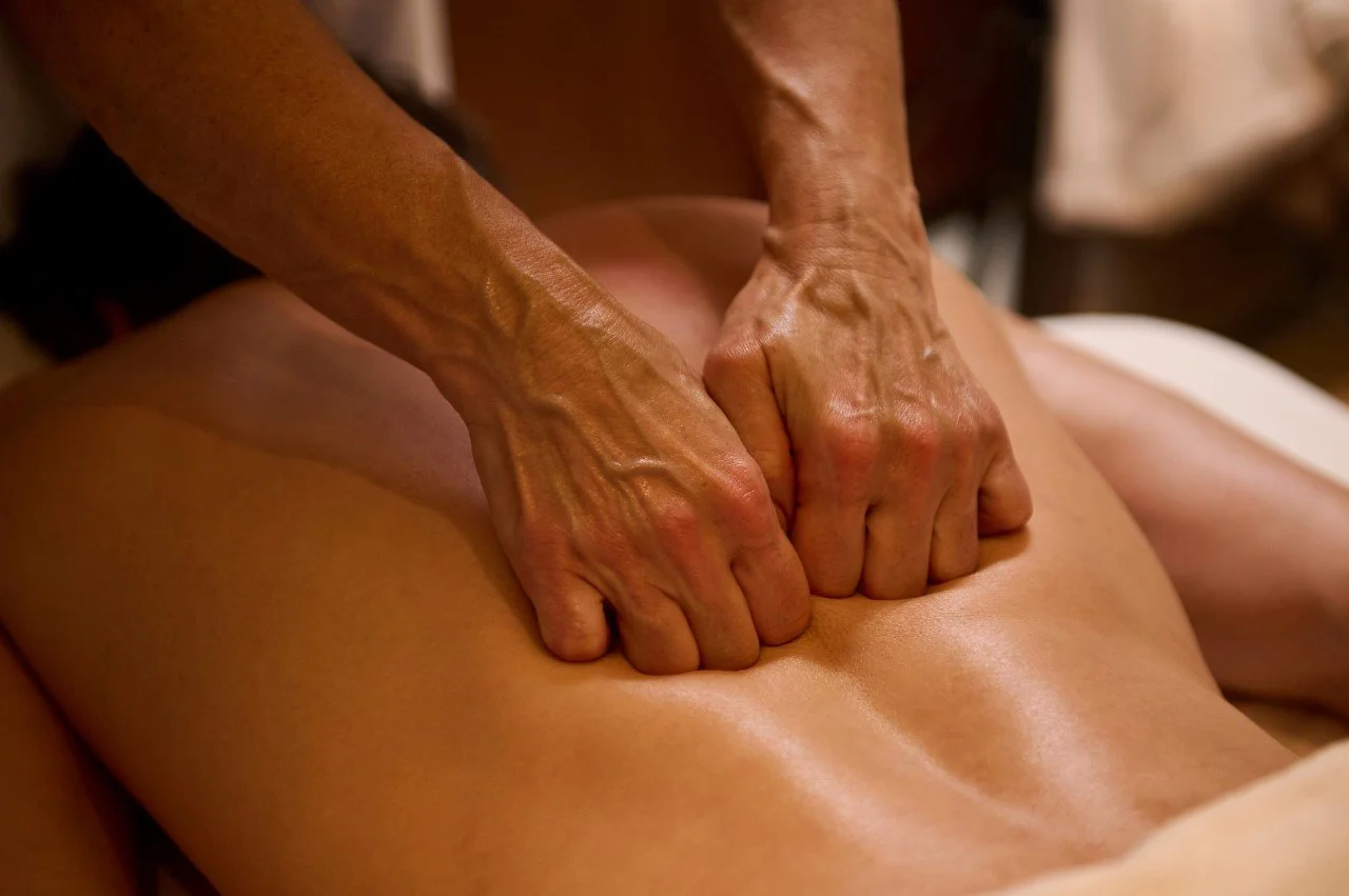 DEEP TISSUE MASSAGE — gallery